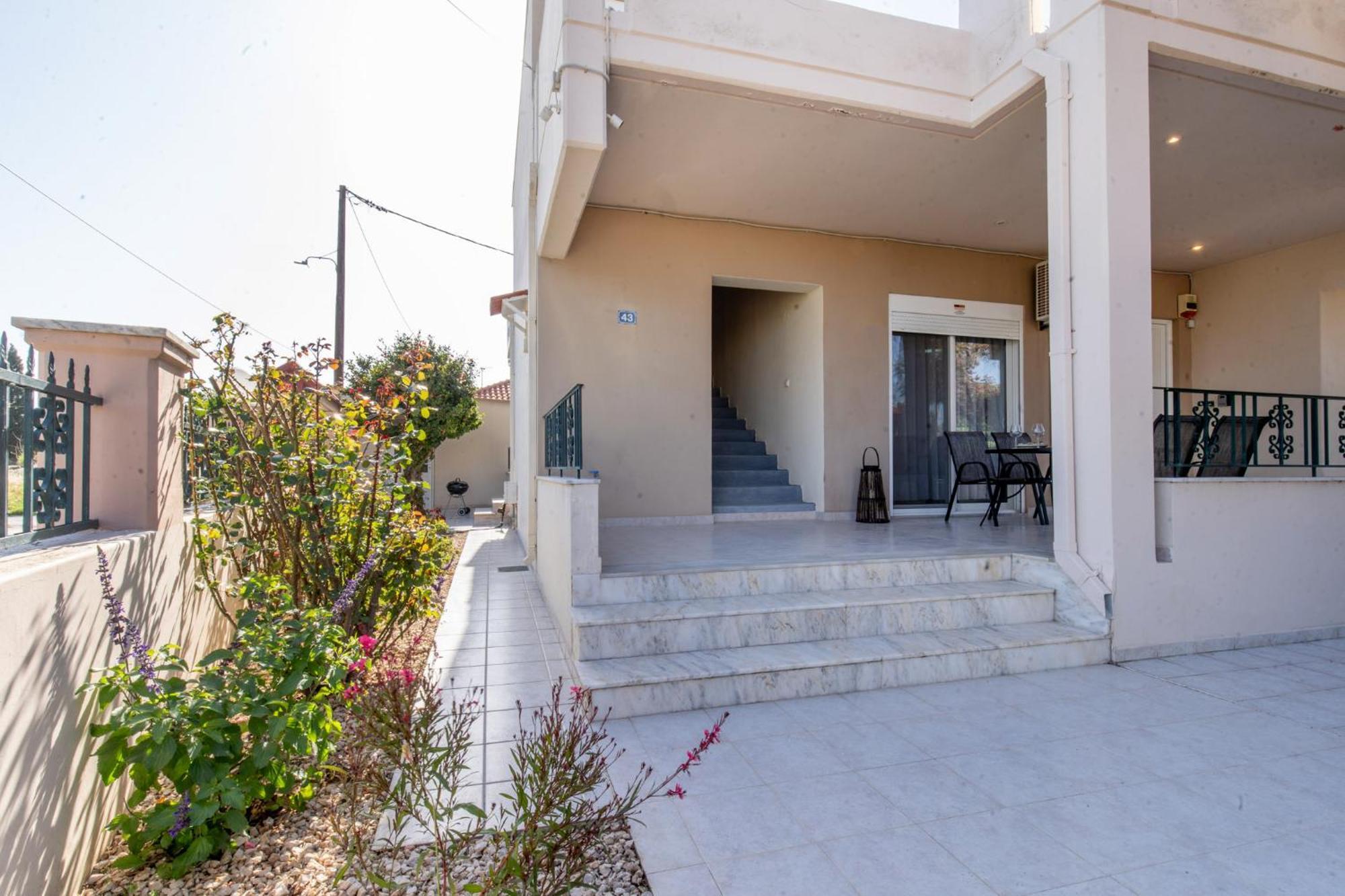 Mike's House In Near The Rhodes Ferienhaus Kremastí